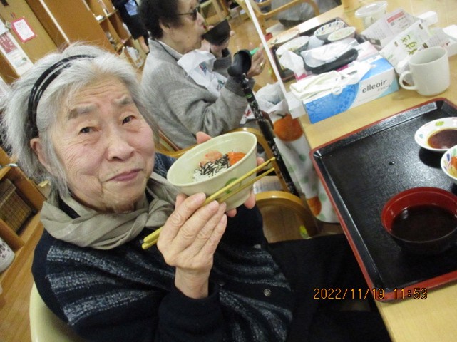 洛和デイセンター西ノ京 海鮮料理の写真